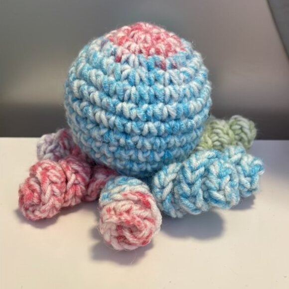 Crocheted octopus stuffed animal - Picture 3 of 4